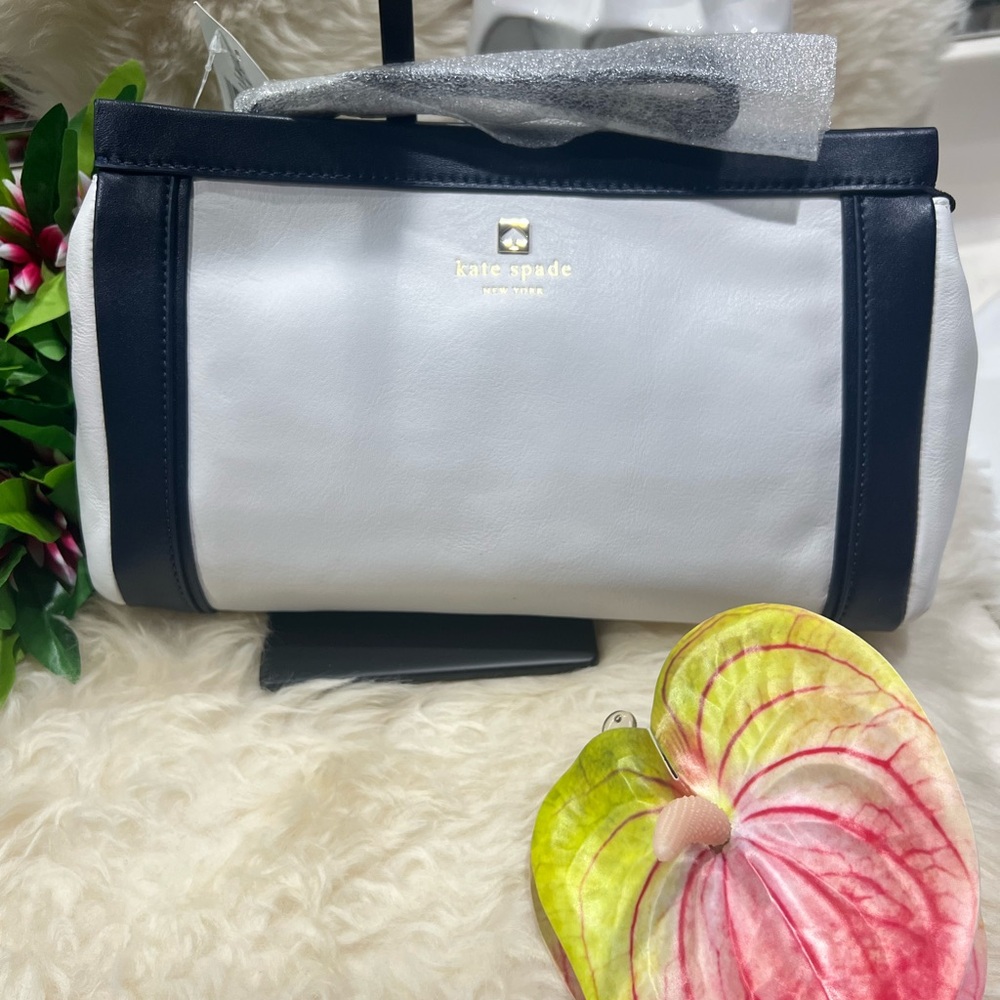 Kate Spade Black and White Clutch with Elegant Design